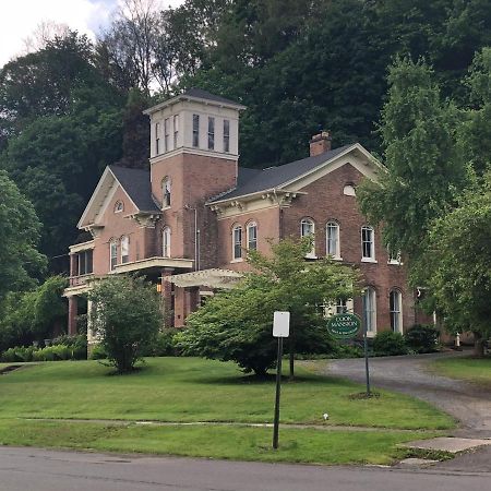 Cook Mansion Bed & Breakfast Montour Falls Bagian luar foto