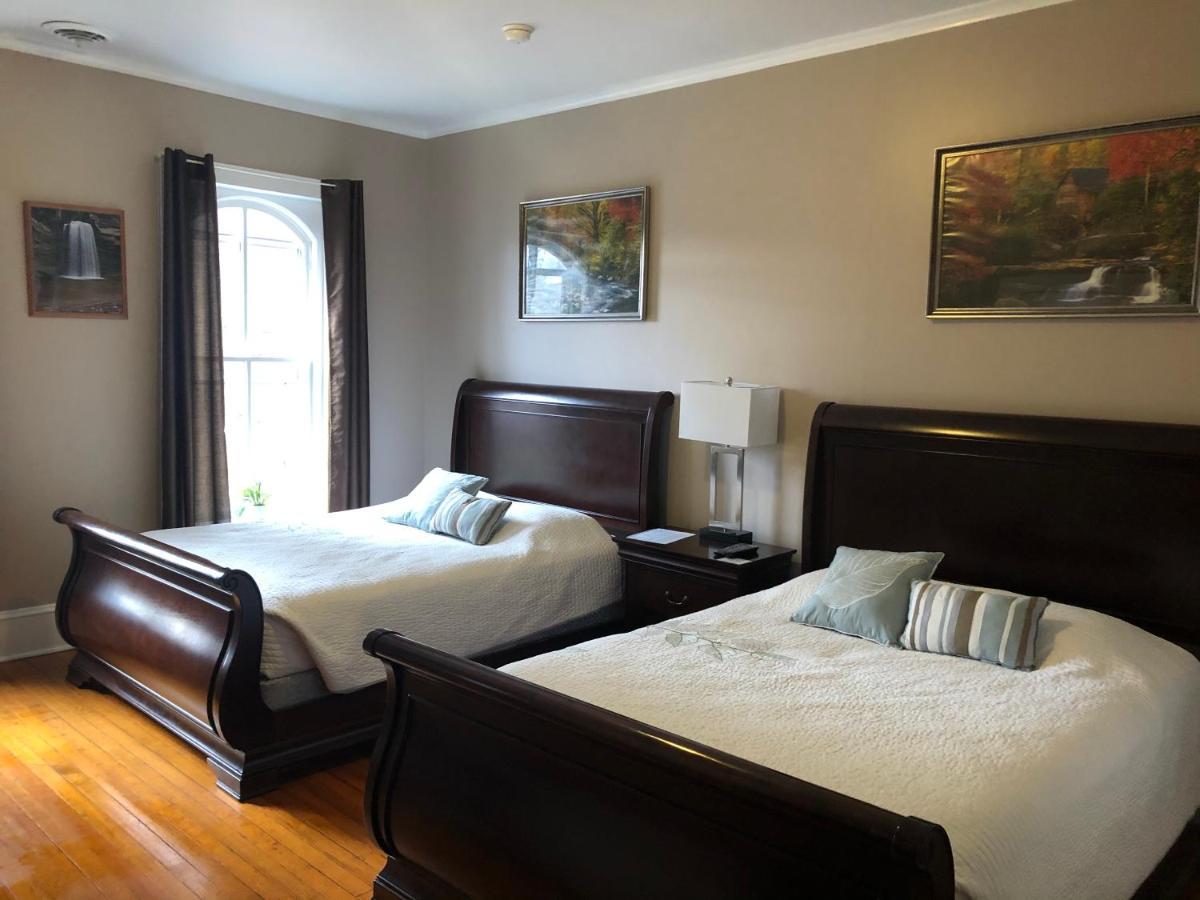 Cook Mansion Bed & Breakfast Montour Falls Bagian luar foto