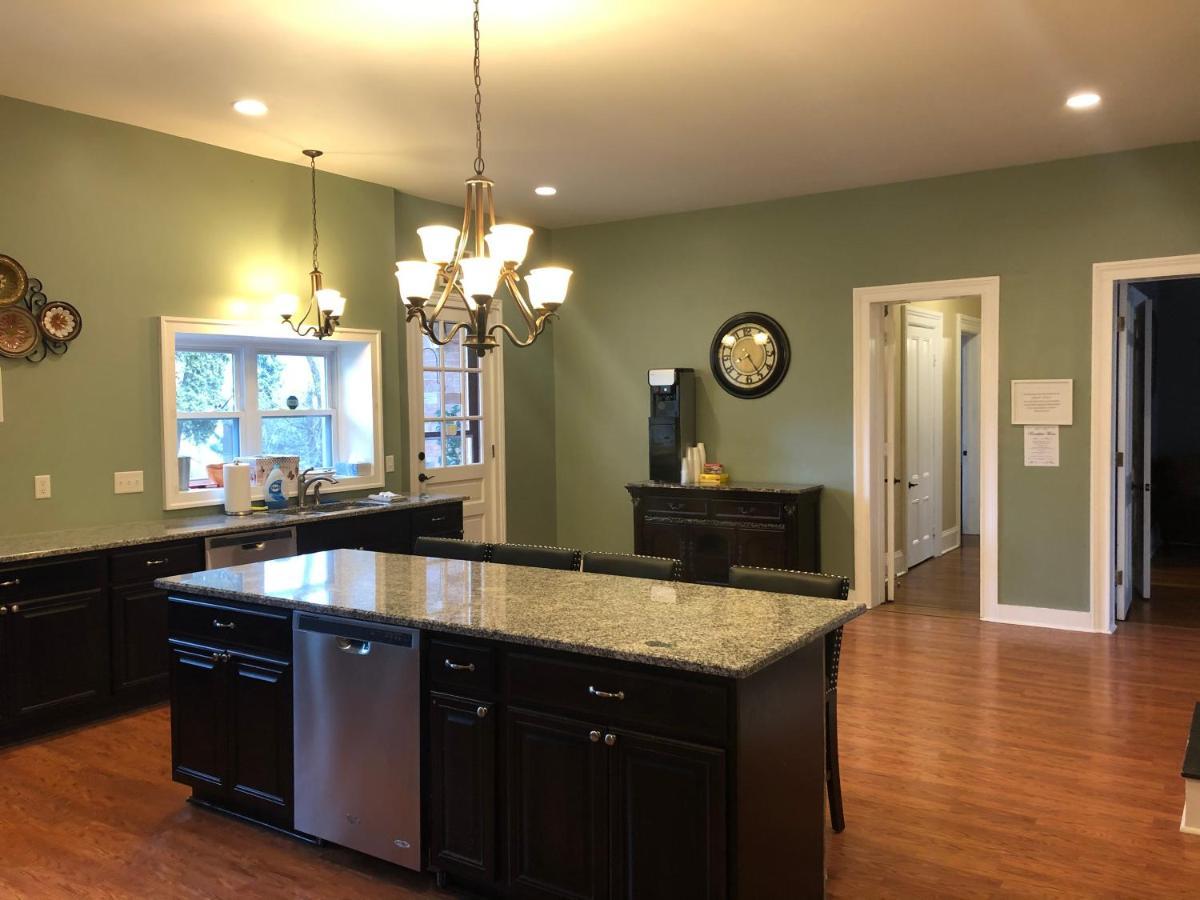 Cook Mansion Bed & Breakfast Montour Falls Bagian luar foto